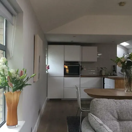Chic Ballsbridge For Rent Feriehus