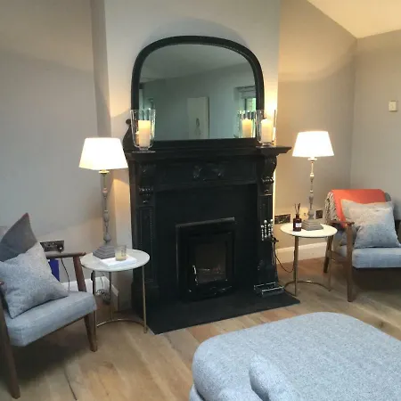 Chic Ballsbridge For Rent Casa de Férias *